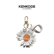 Daisy Charm - main