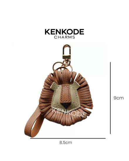 Lion Charm - size