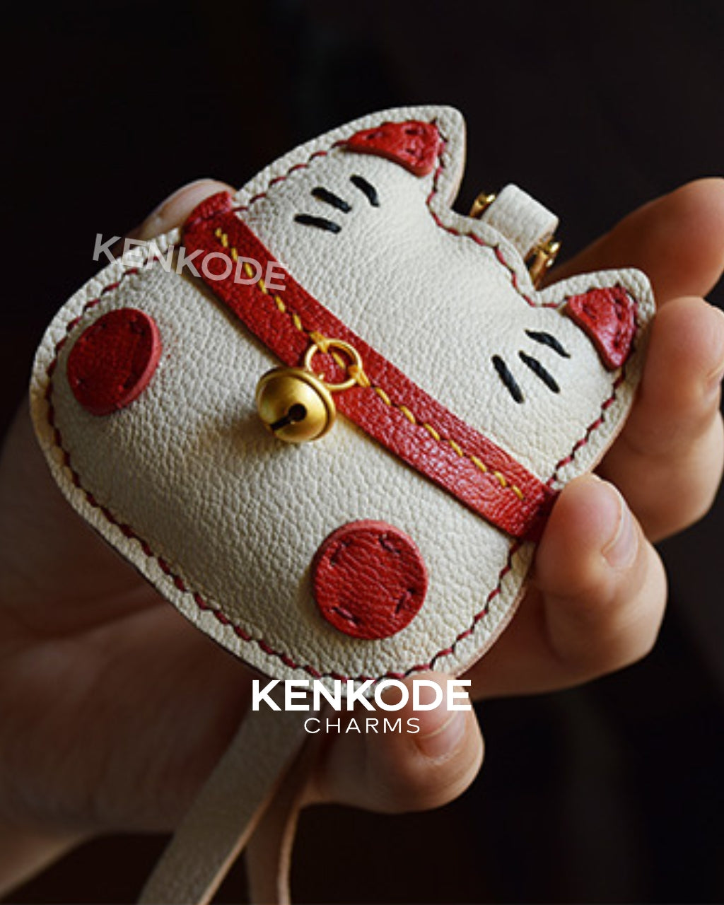 Lucky Cat Charm - 02