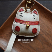 Lucky Cat Charm - 03
