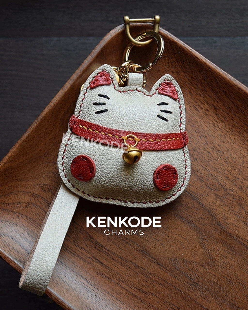 Lucky Cat Charm - 03